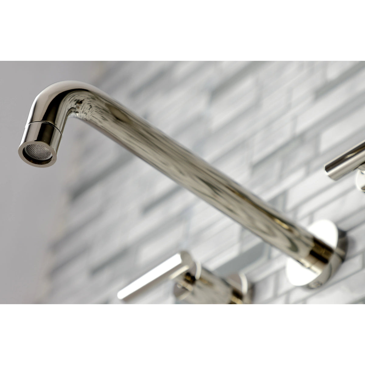 2-Handle Wall Mount Roman Tub Faucet Brushed Brass Z78926