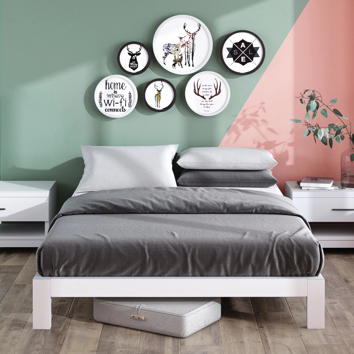 White Metal Platform Bed Frame, Queen H641