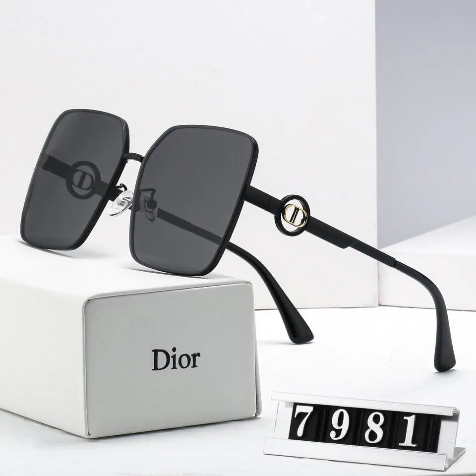 Round Hollowed Out Polarized Sunglasses M327