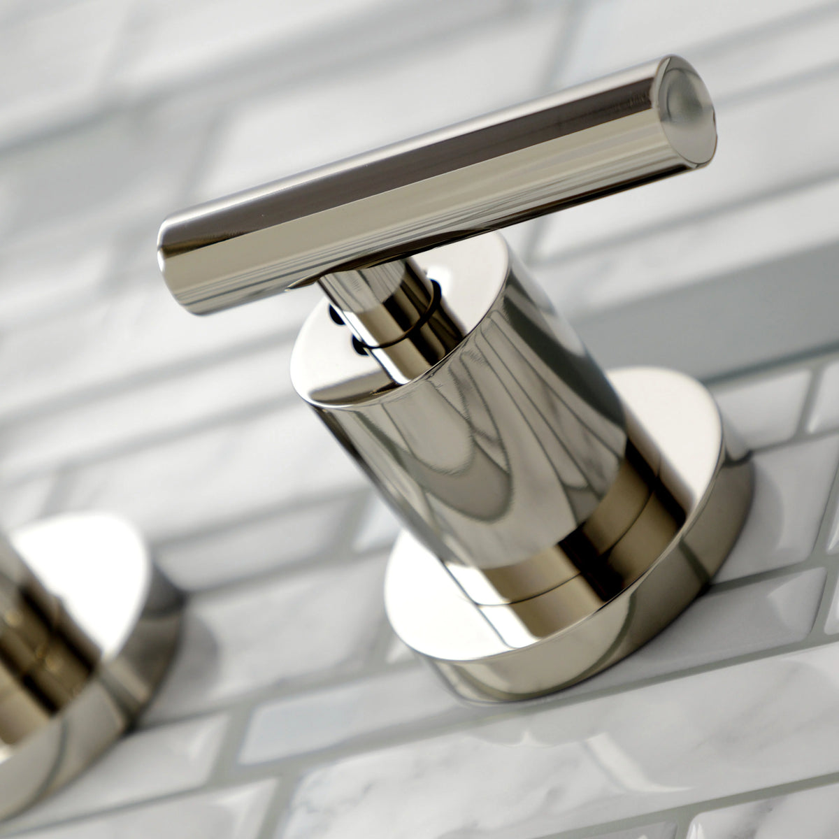2-Handle Wall Mount Roman Tub Faucet Brushed Brass Z78926